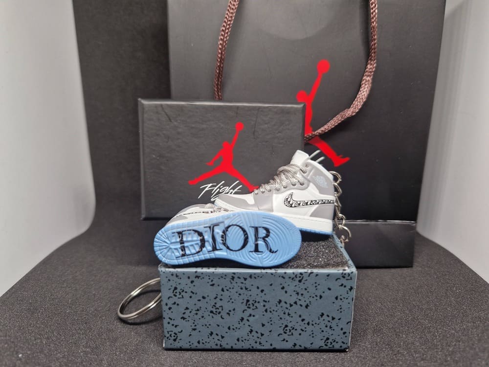 Porte-clé Jordan 1 OG Dior Grise
