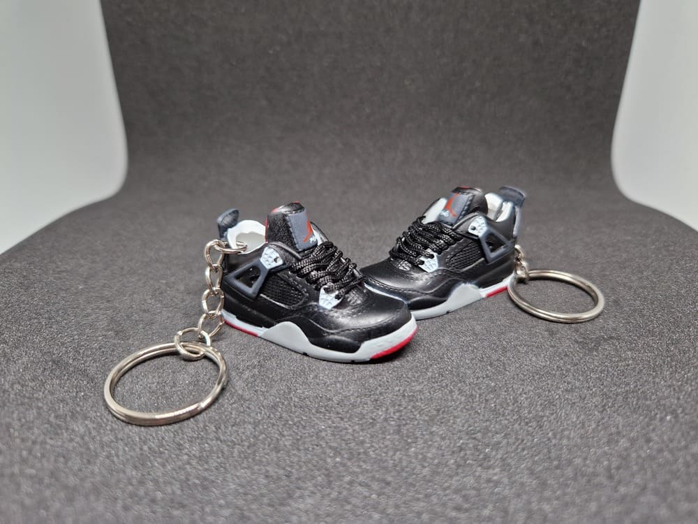 Porte-clé Jordan 4 Noir