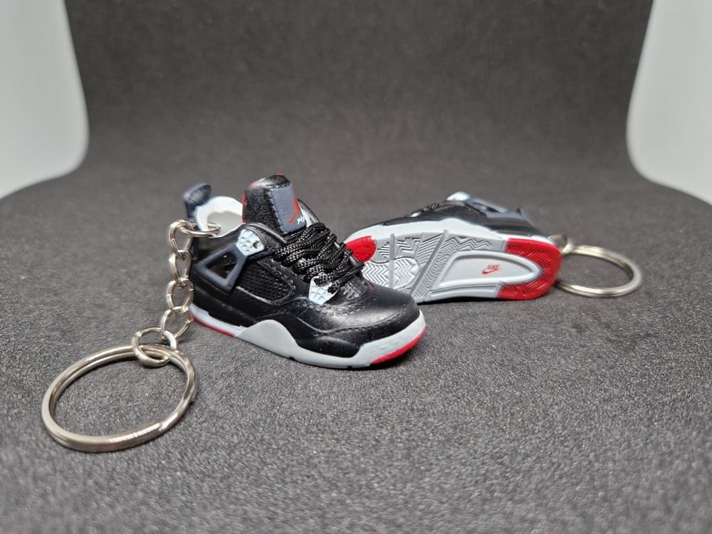Porte-clé Jordan 4 Noir
