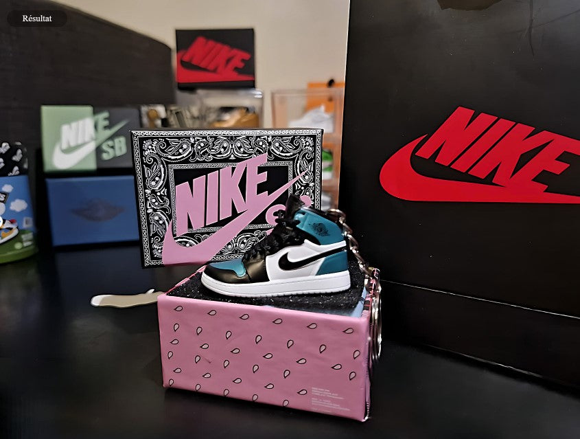 Porte-clé Jordan 1 OG Pine