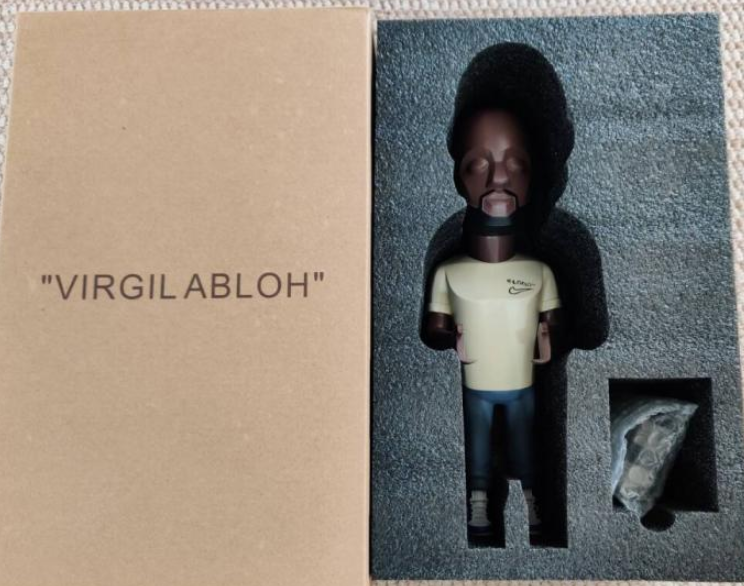Figurine Virgil Abloh "Off White" 30cm