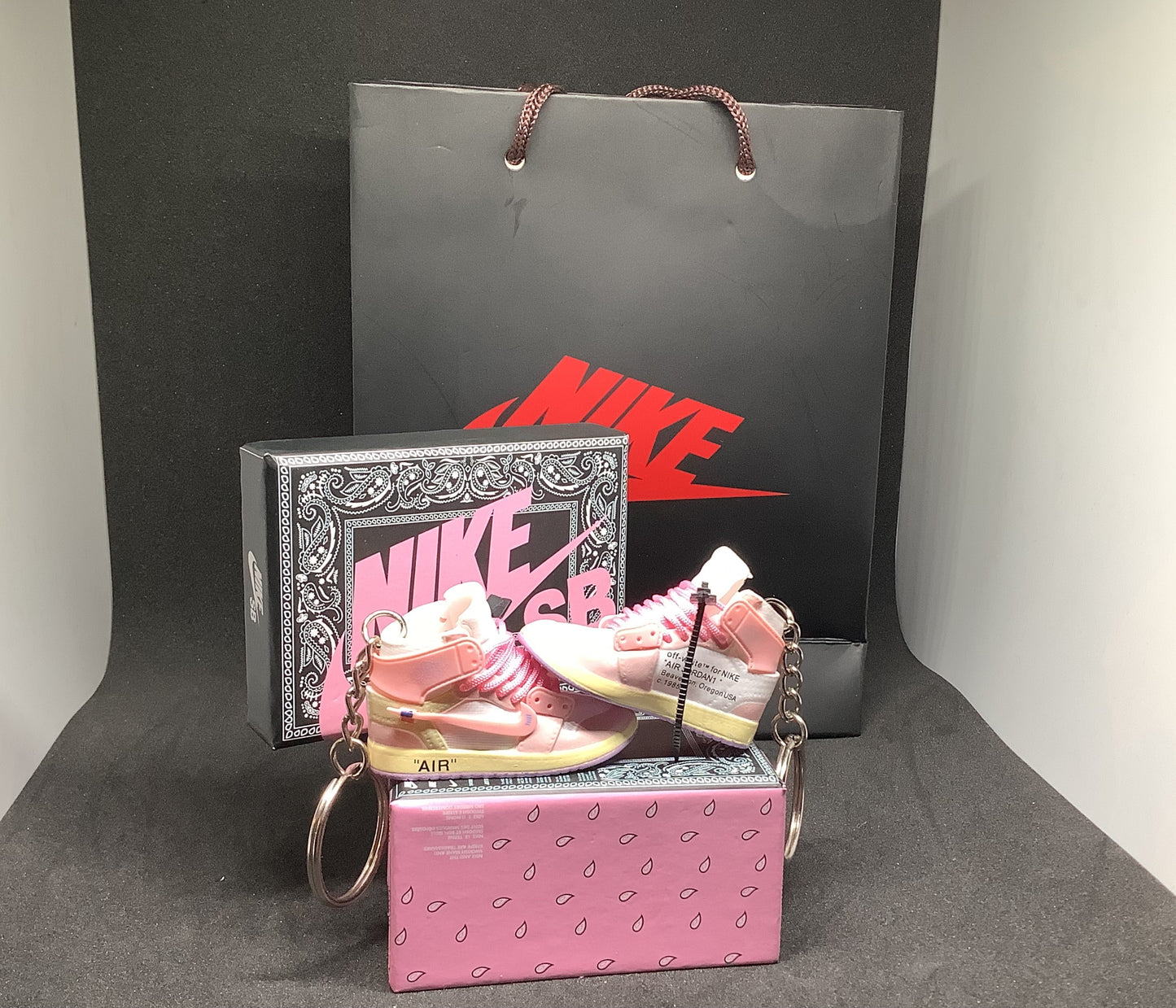 Porte-clé Jordan Off White Rose
