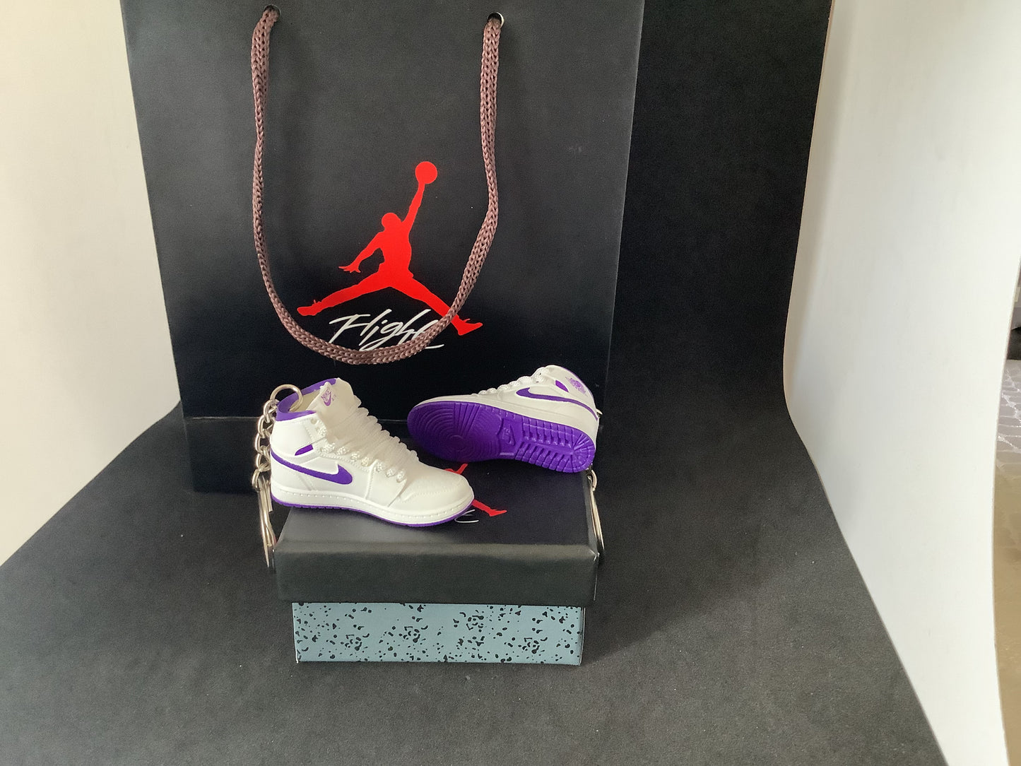 Porte-clé Jordan 1 OG Unc Purple
