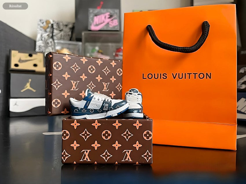 Porte-clé Louis Vuitton Trainer Bleu